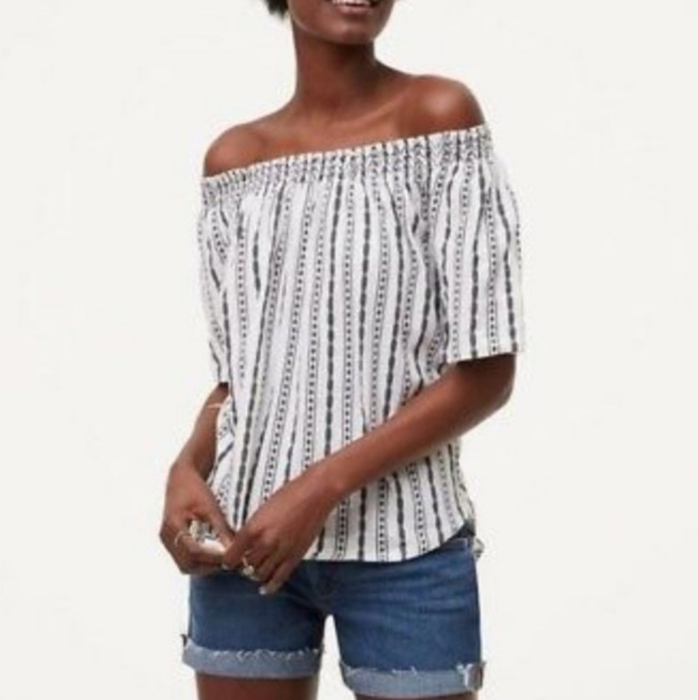 Black and White Top